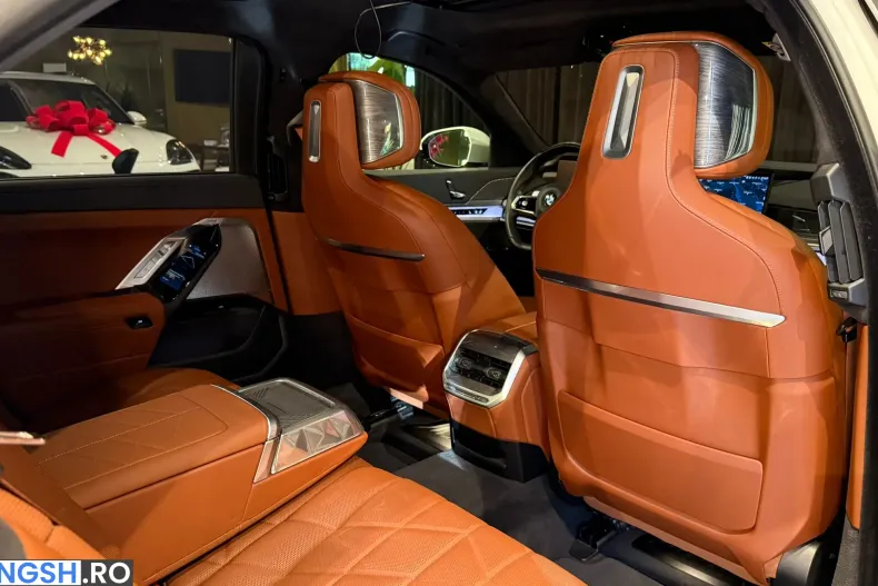 BMW 740d (Seria 7) din 2024 cu 31.000 km - oferta BMW201917 - foto 31