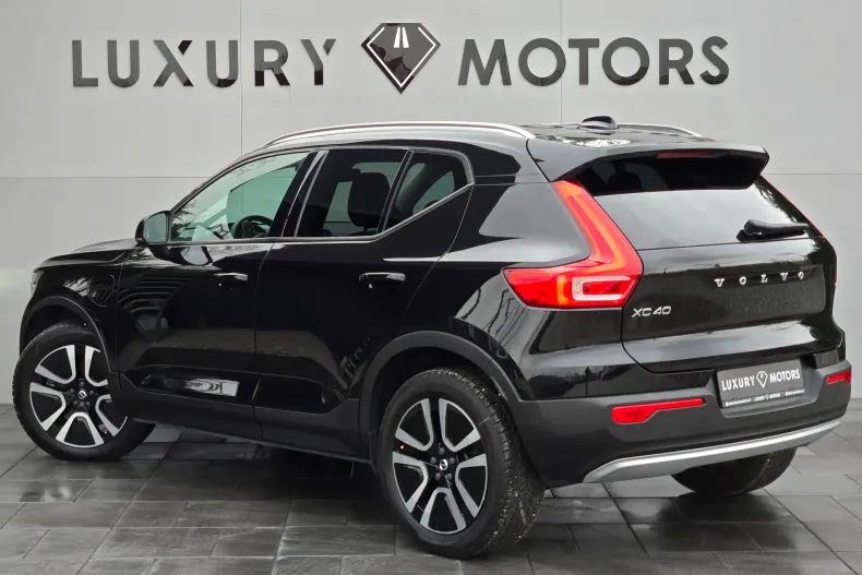 Volvo XC40 din 2020 cu 160.500 km - oferta VOL201925 - foto 4