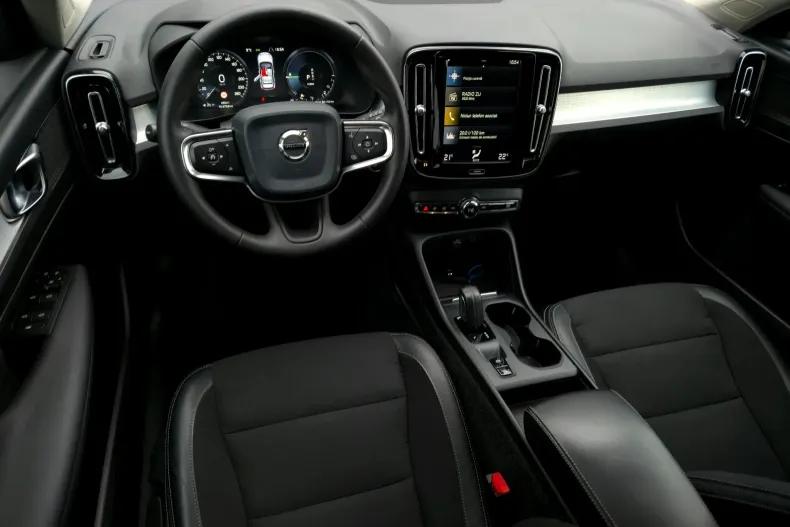 Volvo XC40 din 2020 cu 160.500 km - oferta VOL201925 - foto 15