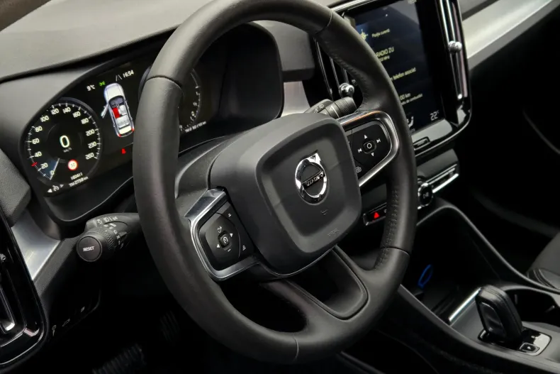 Volvo XC40 din 2020 cu 160.500 km - oferta VOL201925 - foto 16