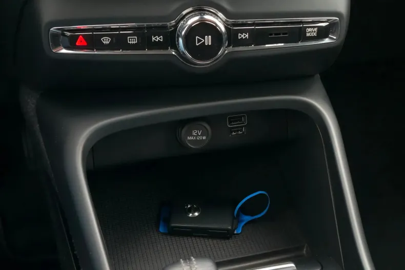 Volvo XC40 din 2020 cu 160.500 km - oferta VOL201925 - foto 19