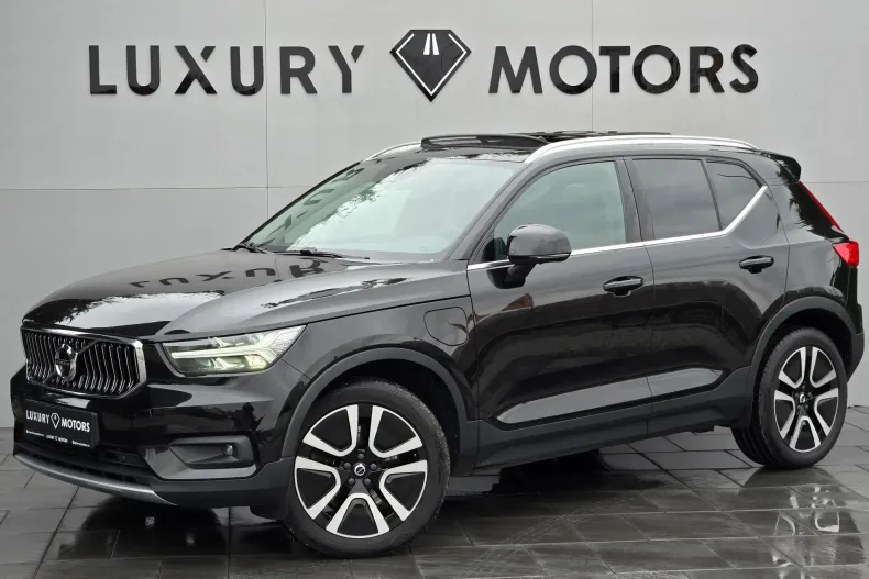 Volvo XC40 din 2020 cu 107.200 km - oferta VOL201926 - foto 1