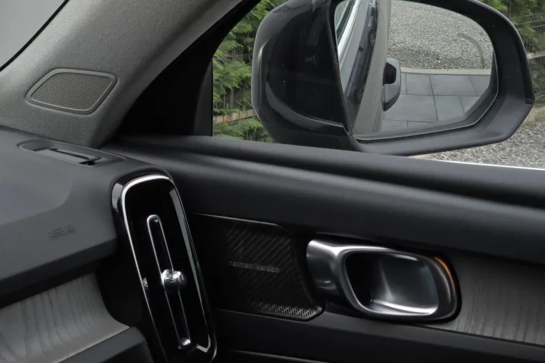 Volvo XC40 din 2020 cu 107.200 km - oferta VOL201926 - foto 32