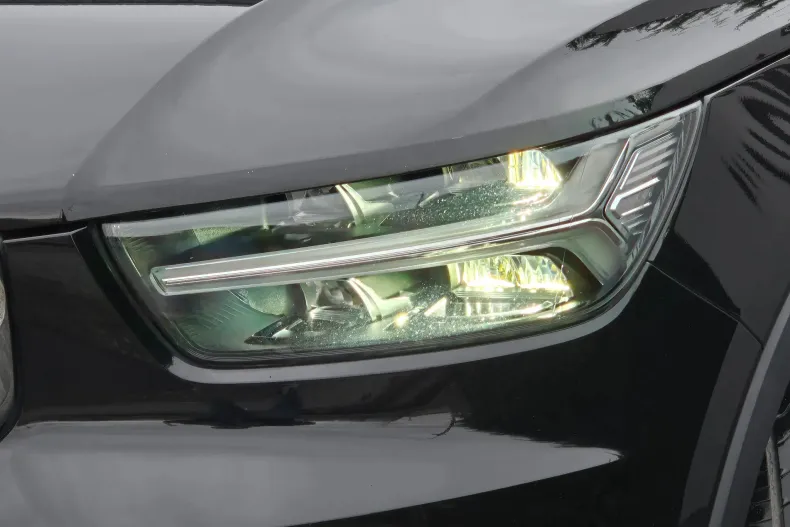 Volvo XC40 din 2020 cu 107.200 km - oferta VOL201926 - foto 37