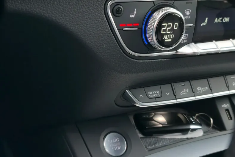 Audi Q5 din 2022 cu 83.600 km - oferta AUD201927 - foto 18