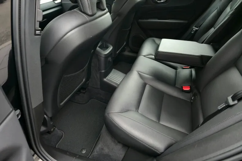 Volvo XC60 din 2021 cu 89.350 km - oferta VOL201928 - foto 18