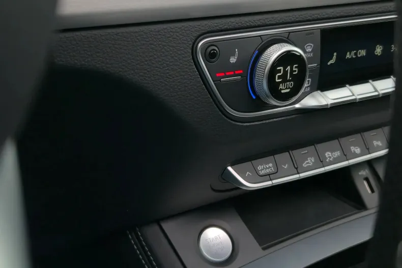 Audi Q5 din 2021 cu 102.500 km - oferta AUD201930 - foto 32