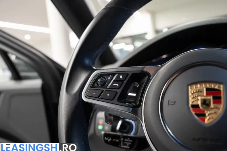 Porsche Cayenne din 2023 cu 42.860 km - oferta POR201934 - foto 19