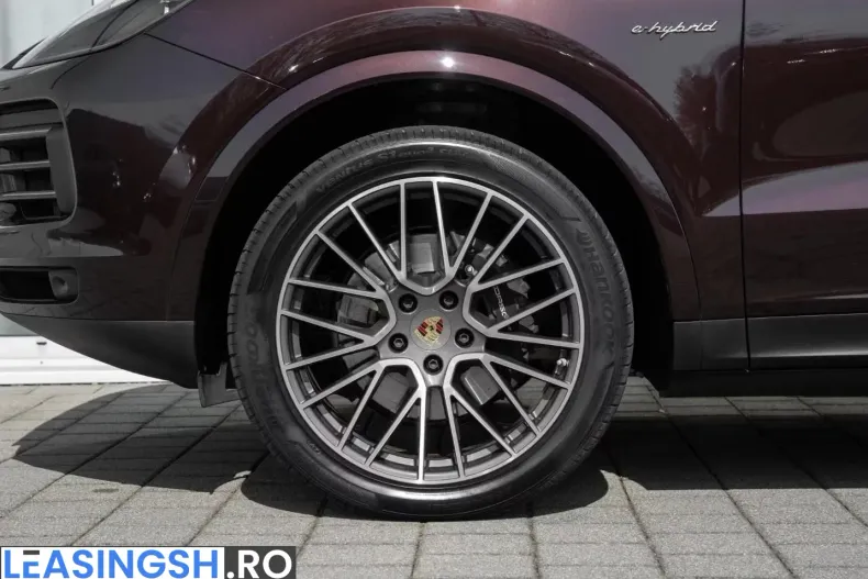 Porsche Cayenne din 2022 cu 30.200 km - oferta POR201936 - foto 9