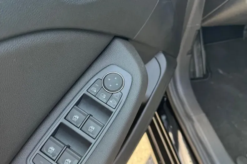 Mitsubishi Colt din 2023 cu 1.670 km - oferta MIT201950 - foto 7