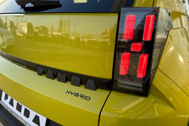 Fiat Grande Panda din 2026 cu 3.200 km - oferta FIA201951 - foto 16