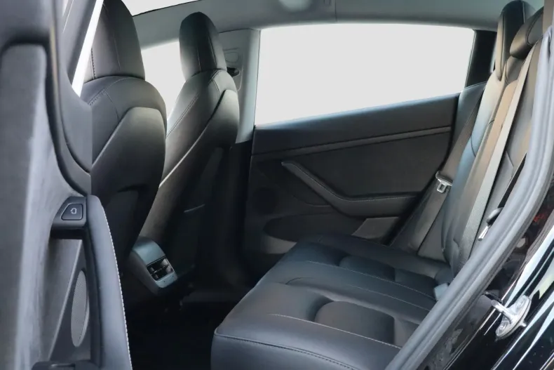 Tesla Model 3 din 2022 cu 123.293 km - oferta TES201955 - foto 17