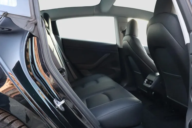 Tesla Model 3 din 2022 cu 123.293 km - oferta TES201955 - foto 18