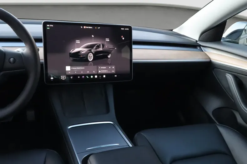 Tesla Model 3 din 2022 cu 123.293 km - oferta TES201955 - foto 19