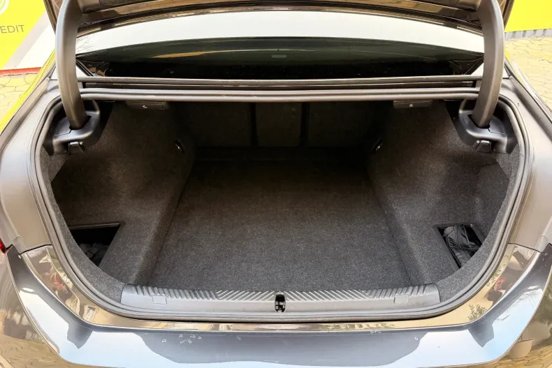 BMW 520i (Seria 5) din 2025 cu 24.200 km - oferta BMW201956 - foto 39