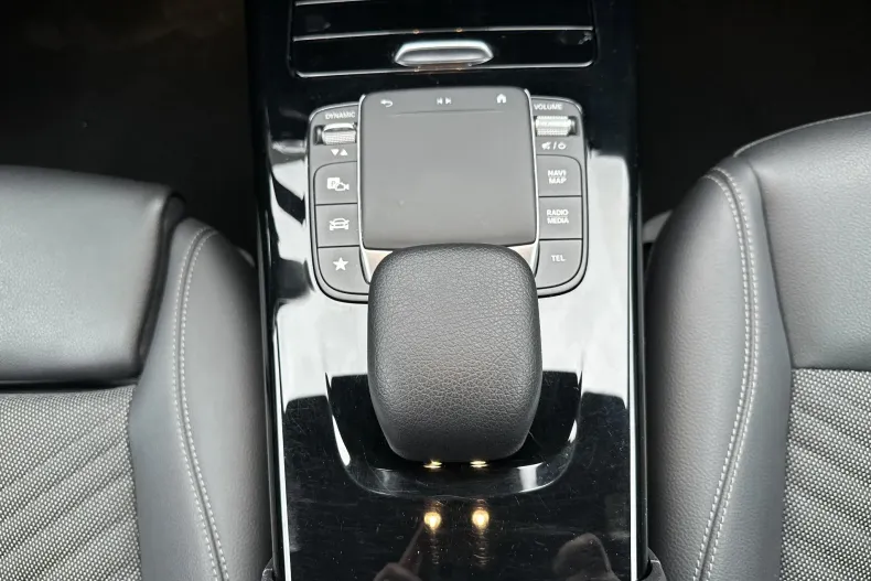 Mercedes-Benz A 250 (Clasa A) din 2022 cu 120.455 km - oferta MER201964 - foto 18