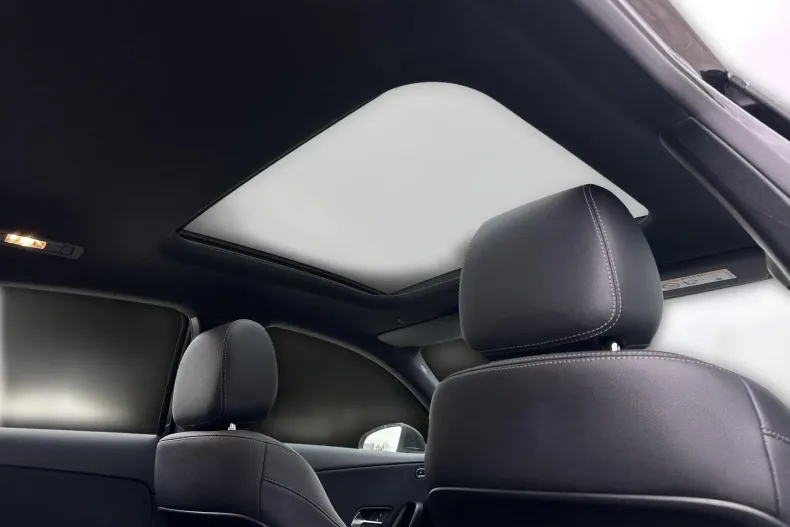 Mercedes-Benz A 250 (Clasa A) din 2022 cu 120.455 km - oferta MER201964 - foto 24