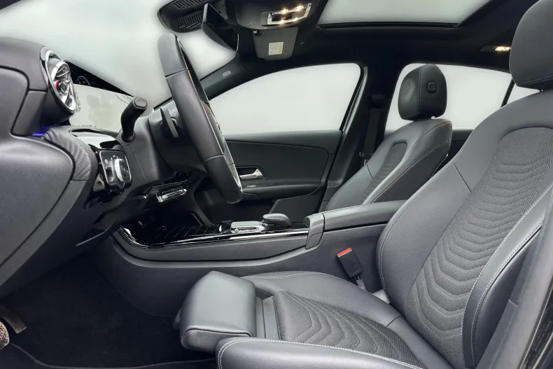 Mercedes-Benz A 250 (Clasa A) din 2022 cu 120.455 km - oferta MER201964 - foto 25