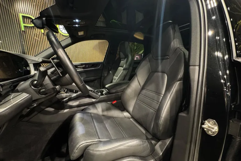 Porsche Cayenne din 2024 cu 12.000 km - oferta POR201968 - foto 15