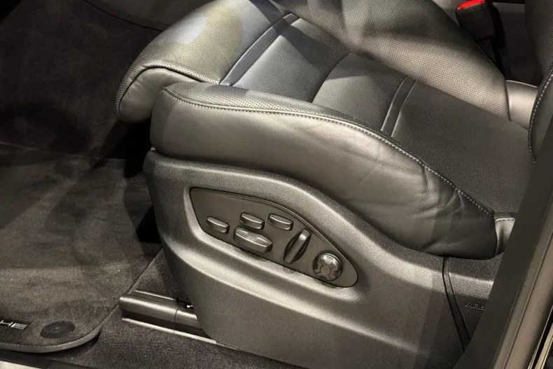 Porsche Cayenne din 2024 cu 12.000 km - oferta POR201968 - foto 16