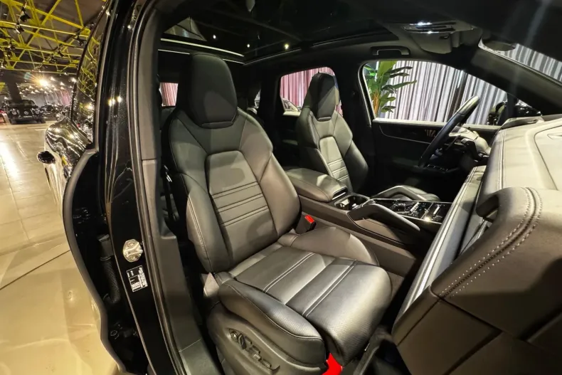 Porsche Cayenne din 2024 cu 12.000 km - oferta POR201968 - foto 18