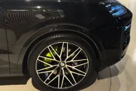 Porsche Cayenne din 2024 cu 12.000 km - oferta POR201968 - foto 22