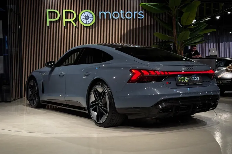 Audi e-tron GT din 2021 cu 35.000 km - oferta AUD201969 - foto 10