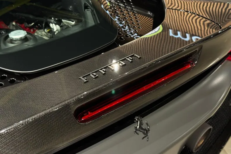 Ferrari SF90 Stradale din 2023 cu 11.000 km - oferta FER201970 - foto 6
