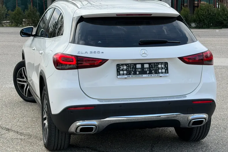 Mercedes-Benz GLA din 2022 cu 166.350 km - oferta MER201986 - foto 11
