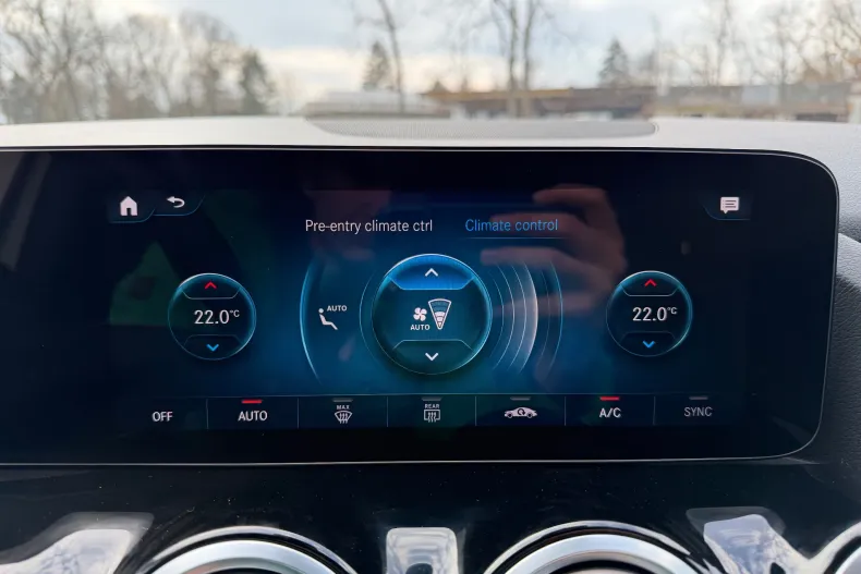 Mercedes-Benz GLA din 2022 cu 166.350 km - oferta MER201986 - foto 28