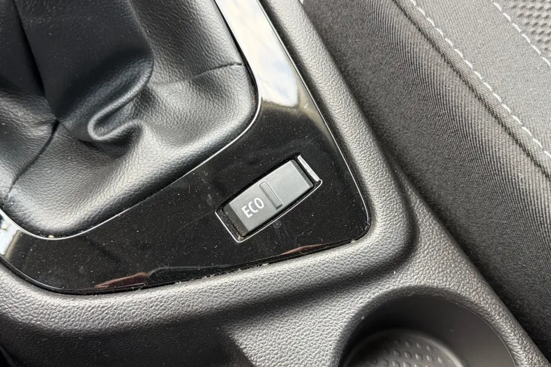 Renault Megane din 2020 cu 109.000 km - oferta REN201990 - foto 17