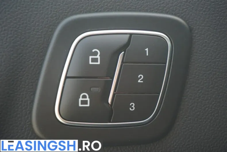 Ford Kuga din 2025 cu 1 km - oferta FOR201994 - foto 10