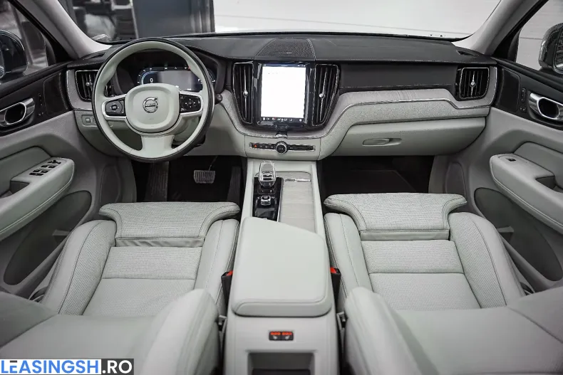 Volvo XC60 din 2022 cu 159.000 km - oferta VOL202002 - foto 10