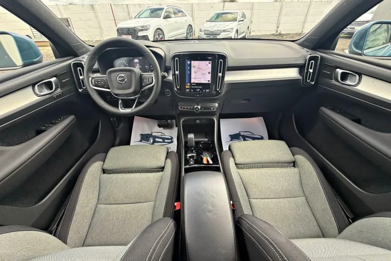 Volvo XC40 din 2023 cu 139.000 km - oferta VOL202004 - foto 5