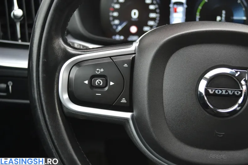Volvo XC60 din 2021 cu 171.633 km - oferta VOL202019 - foto 15