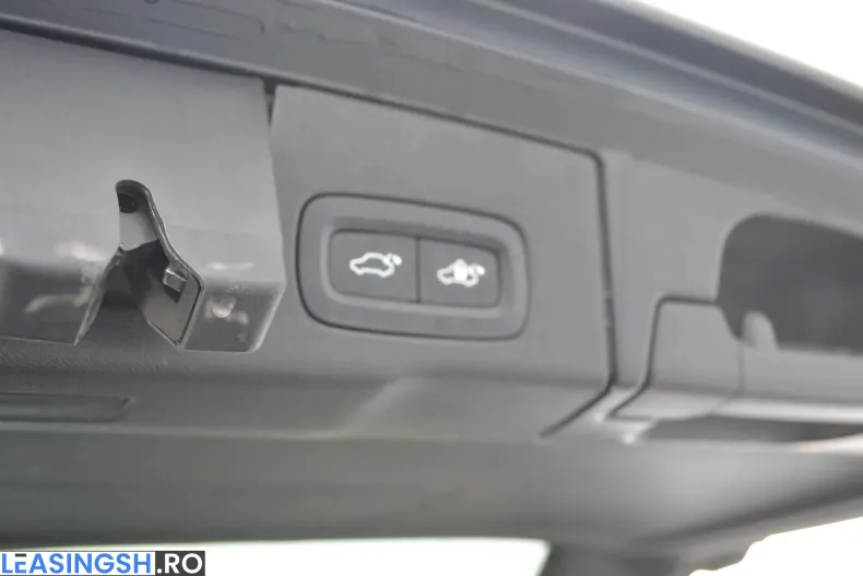 Volvo XC60 din 2021 cu 171.633 km - oferta VOL202019 - foto 26