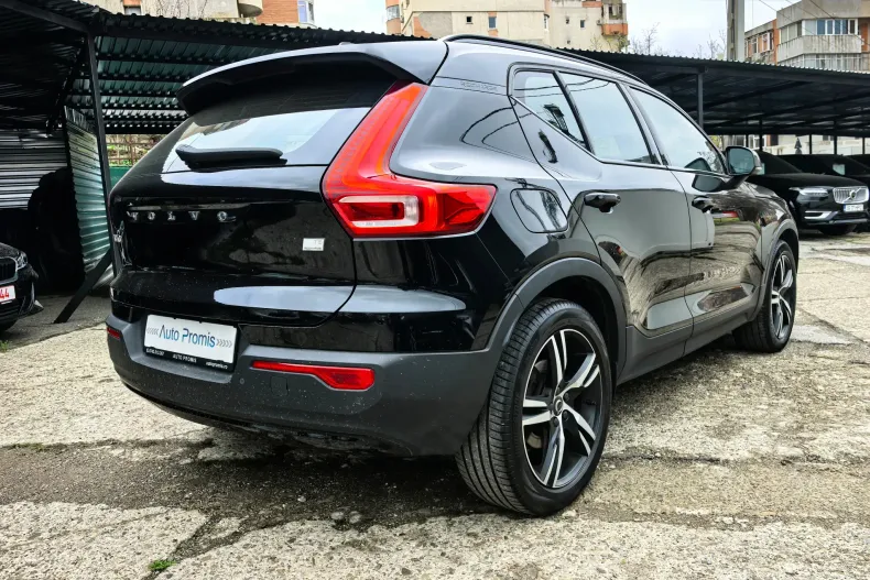 Volvo XC40 din 2020 cu 154.130 km - oferta VOL202021 - foto 3