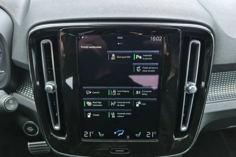 Volvo XC40 din 2020 cu 154.130 km - oferta VOL202021 - foto 18