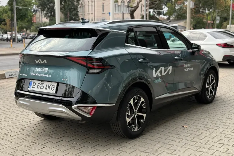 Kia Sportage din 2024 cu 12.580 km - oferta KIA202025 - foto 9