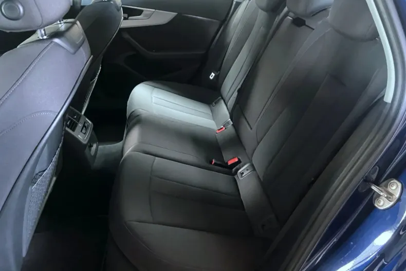 Audi Audi A4 din 2021 cu 116.872 km - oferta AUD202027 - foto 9