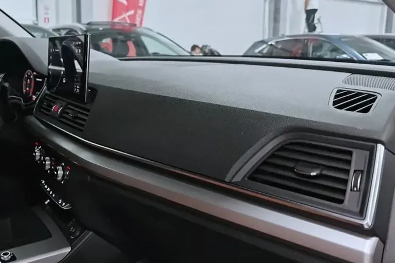 Audi Q5 din 2021 cu 76.228 km - oferta AUD202028 - foto 13