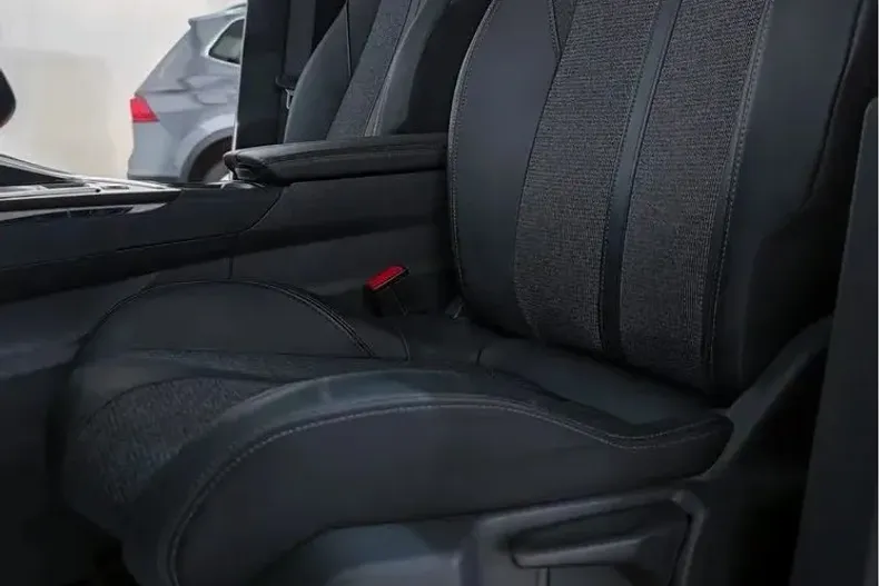 Peugeot 3008 din 2020 cu 93.145 km - oferta PEU202035 - foto 12