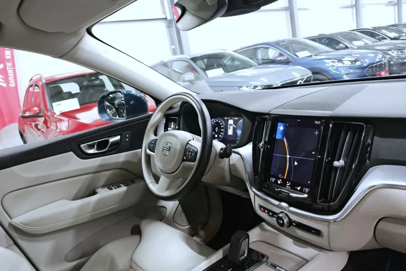 Volvo XC60 din 2020 cu 148.947 km - oferta VOL202041 - foto 9