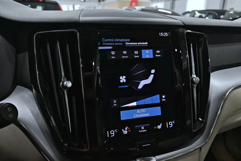 Volvo XC60 din 2020 cu 148.947 km - oferta VOL202041 - foto 15