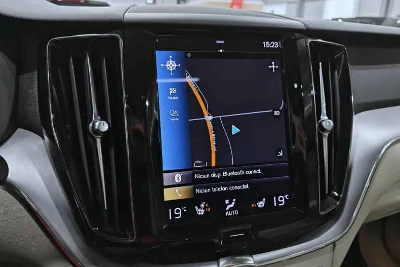 Volvo XC60 din 2020 cu 148.947 km - oferta VOL202041 - foto 22