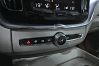 Volvo XC60 din 2020 cu 148.947 km - oferta VOL202041 - foto 27