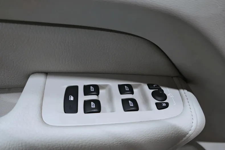 Volvo XC60 din 2020 cu 148.947 km - oferta VOL202041 - foto 34