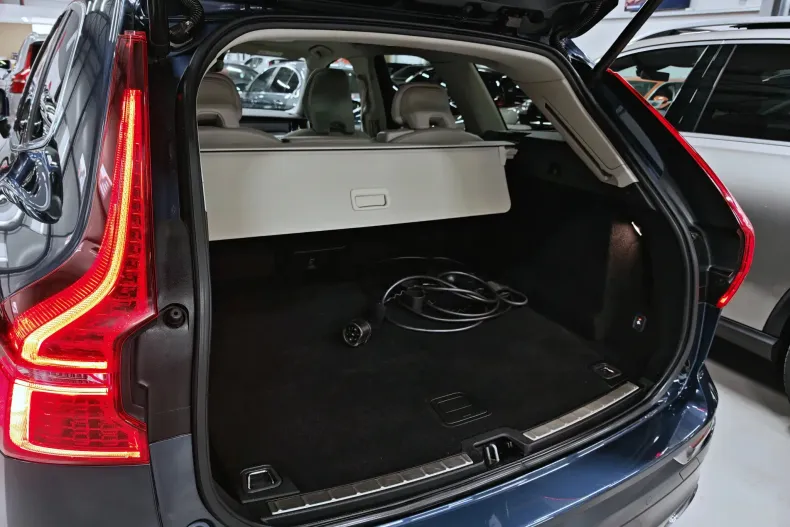 Volvo XC60 din 2020 cu 148.947 km - oferta VOL202041 - foto 38