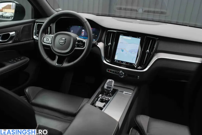 Volvo V60 din 2023 cu 24.874 km - oferta VOL202052 - foto 8