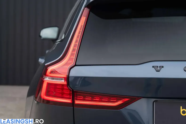 Volvo V60 din 2023 cu 24.874 km - oferta VOL202052 - foto 12